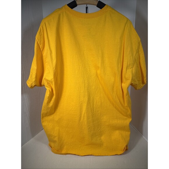 Golden Girls Mustard Yellow ABC Studios Graphic T-shirt Retro Nostalgic TV XL - Picture 3 of 9